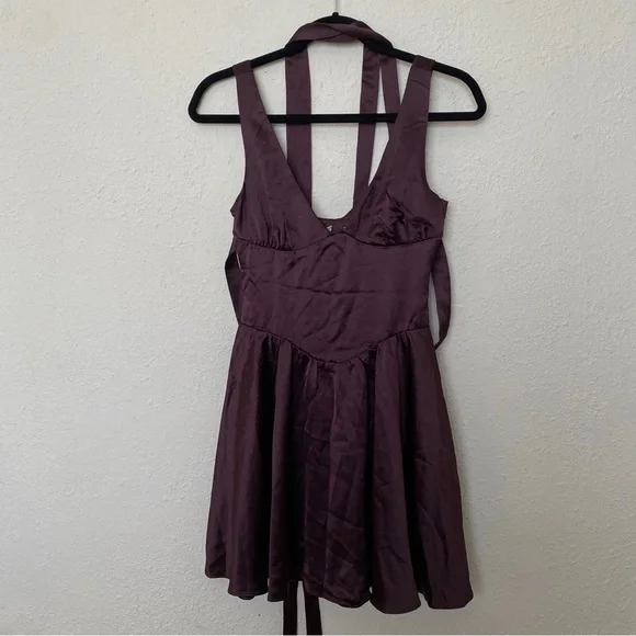 HOUSE OF CB 'Shiema' Rich Brown Mini Dress NWOT size XS regular length - Picture 4 of 11
